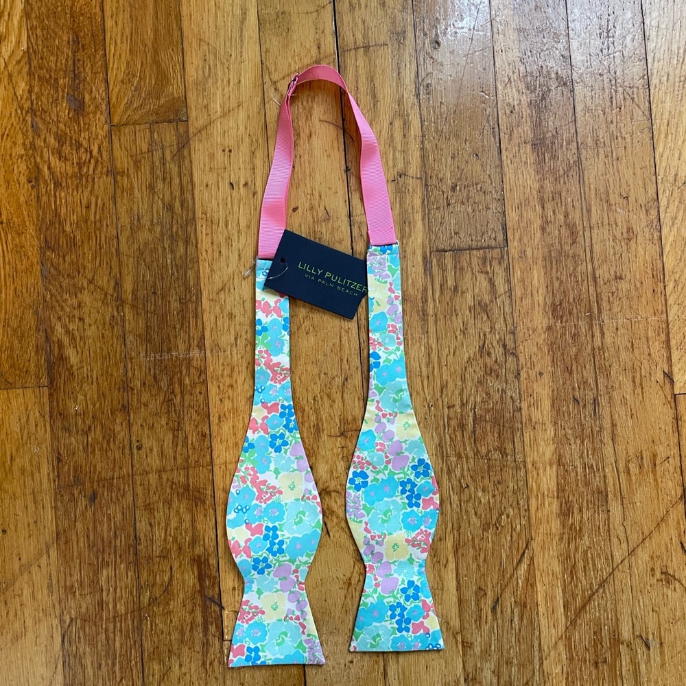Lilly Pulitzer colorful Palm Beach bowtie